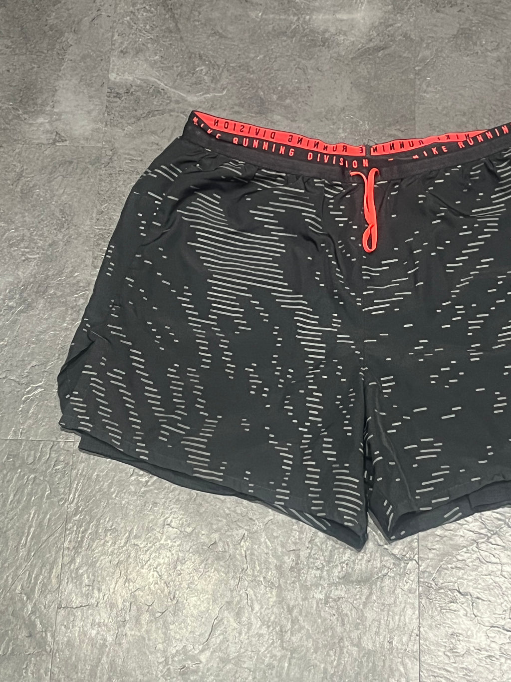 Black & Red Nike Men’s Dri Fit Running Division 5” 2IN1 Running Shorts