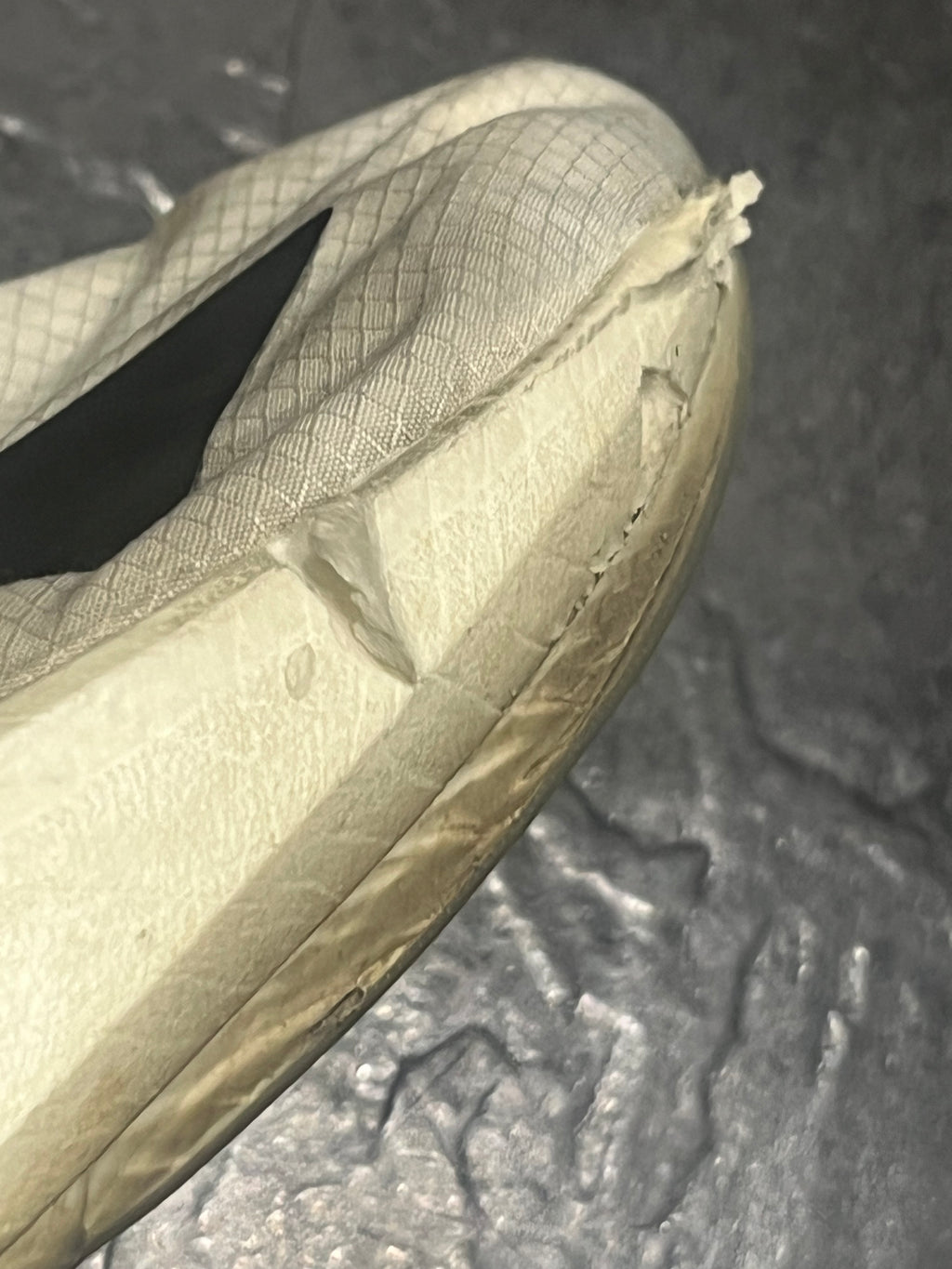 Adidas Adizero Adios Pro 4 - Size 8.5