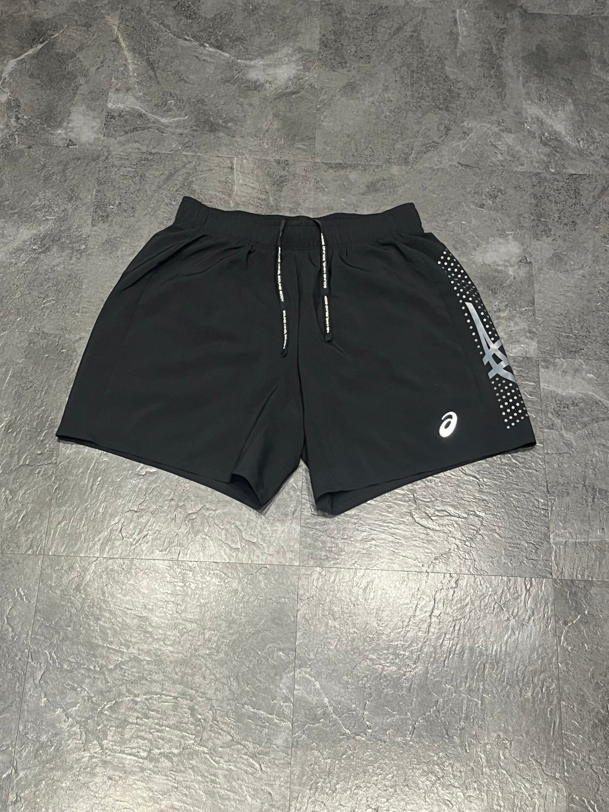 Black/Grey Asics Men’s Icon 7” Brief Lined Running Shorts