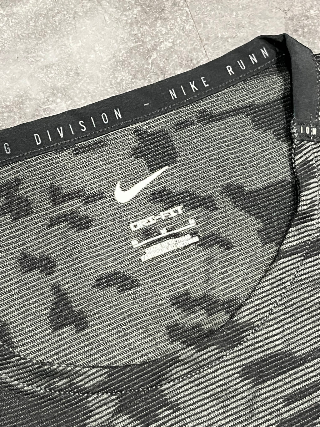 Black/Grey Camo Nike Men’s Dri Fit Rise 365 Running Division T Shirt