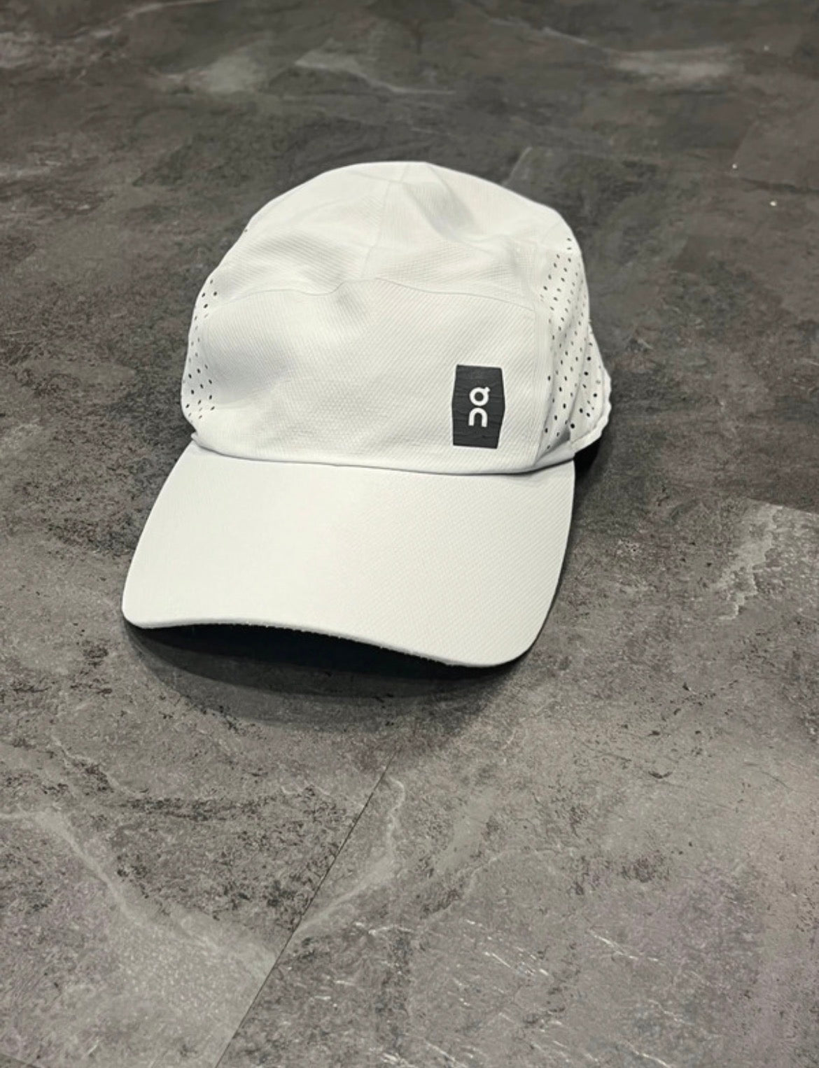 Light Grey On Running Lightweight Running Cap