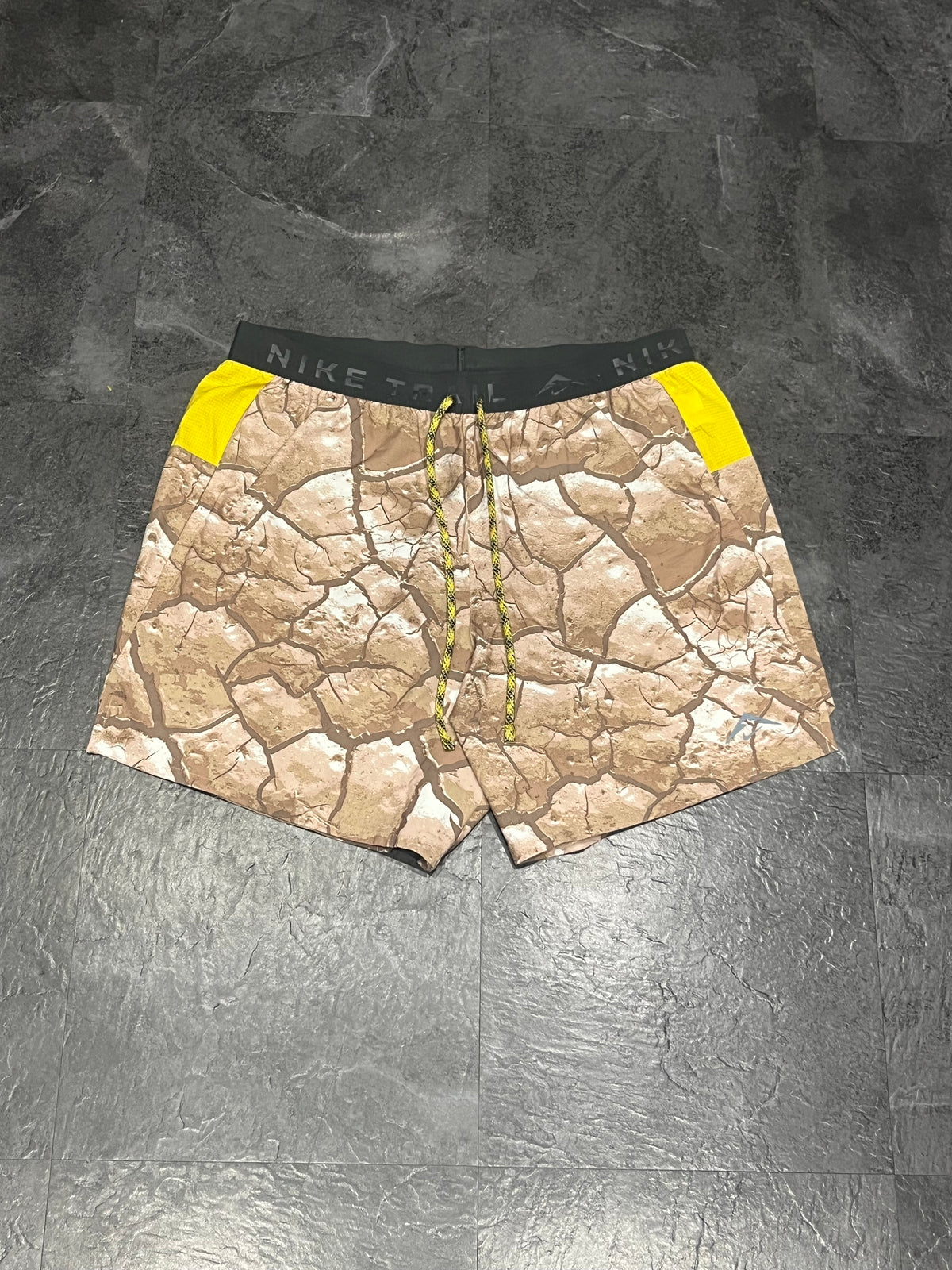 “Cracked Earth” Nike Men’s Dri Fit Trail 7” Brief Lined Running Shorts