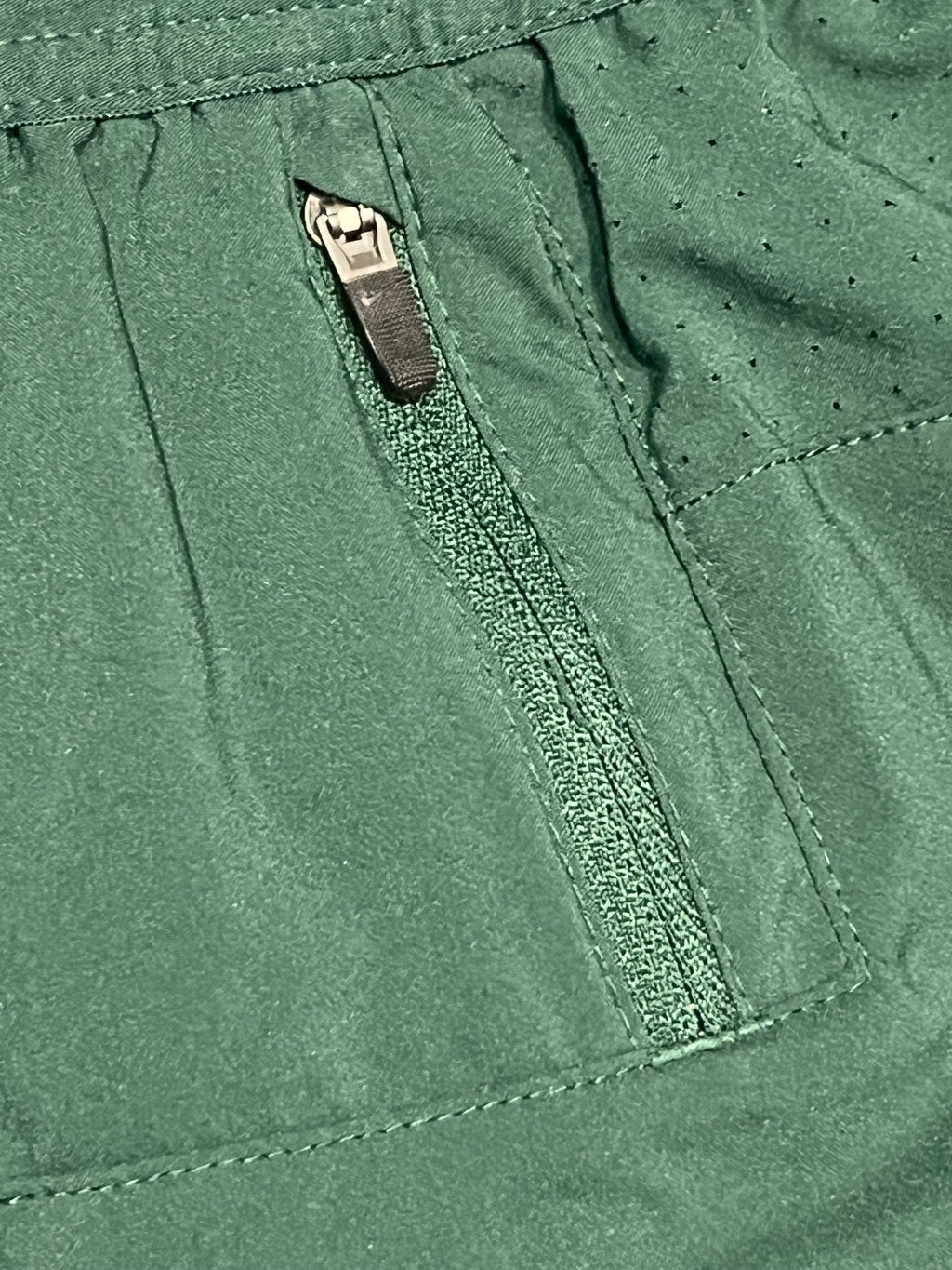 Green Nike Men’s Dri Fit Flex Stride 7” Brief Lined Running Shorts