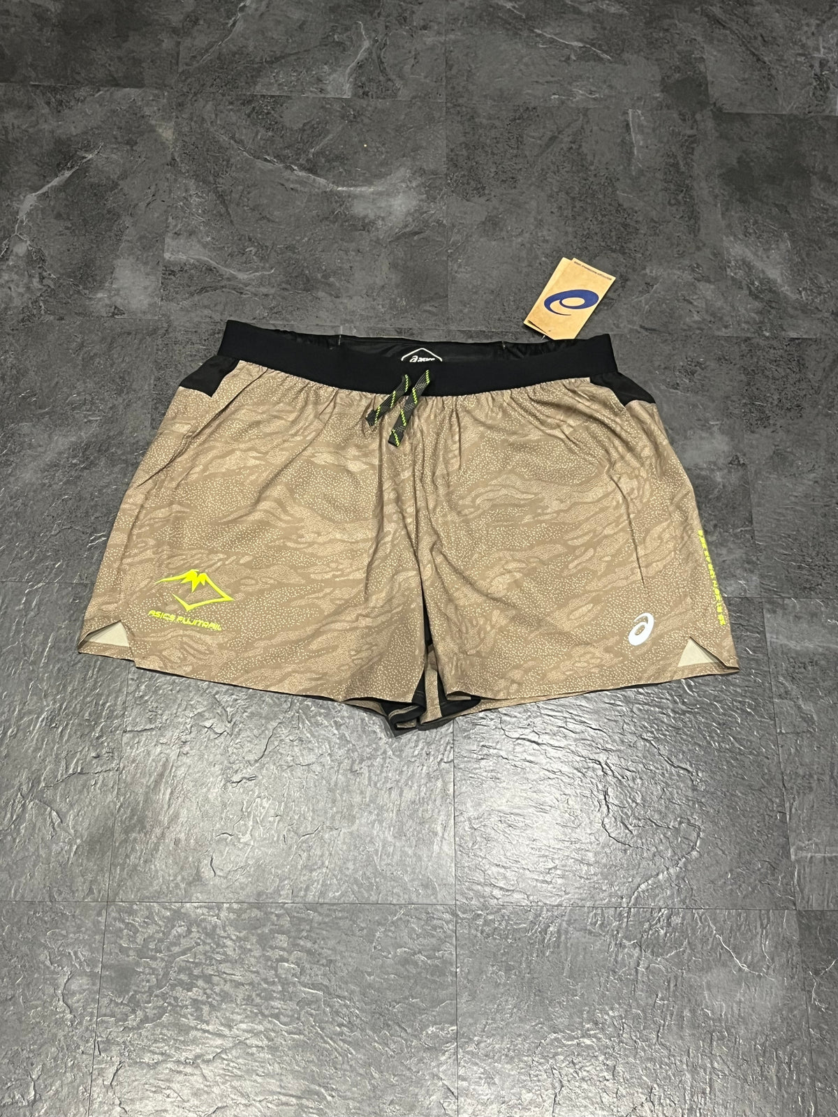 Beige ASICS Men’s Fujitrail 5” Brief Lined Running Shorts