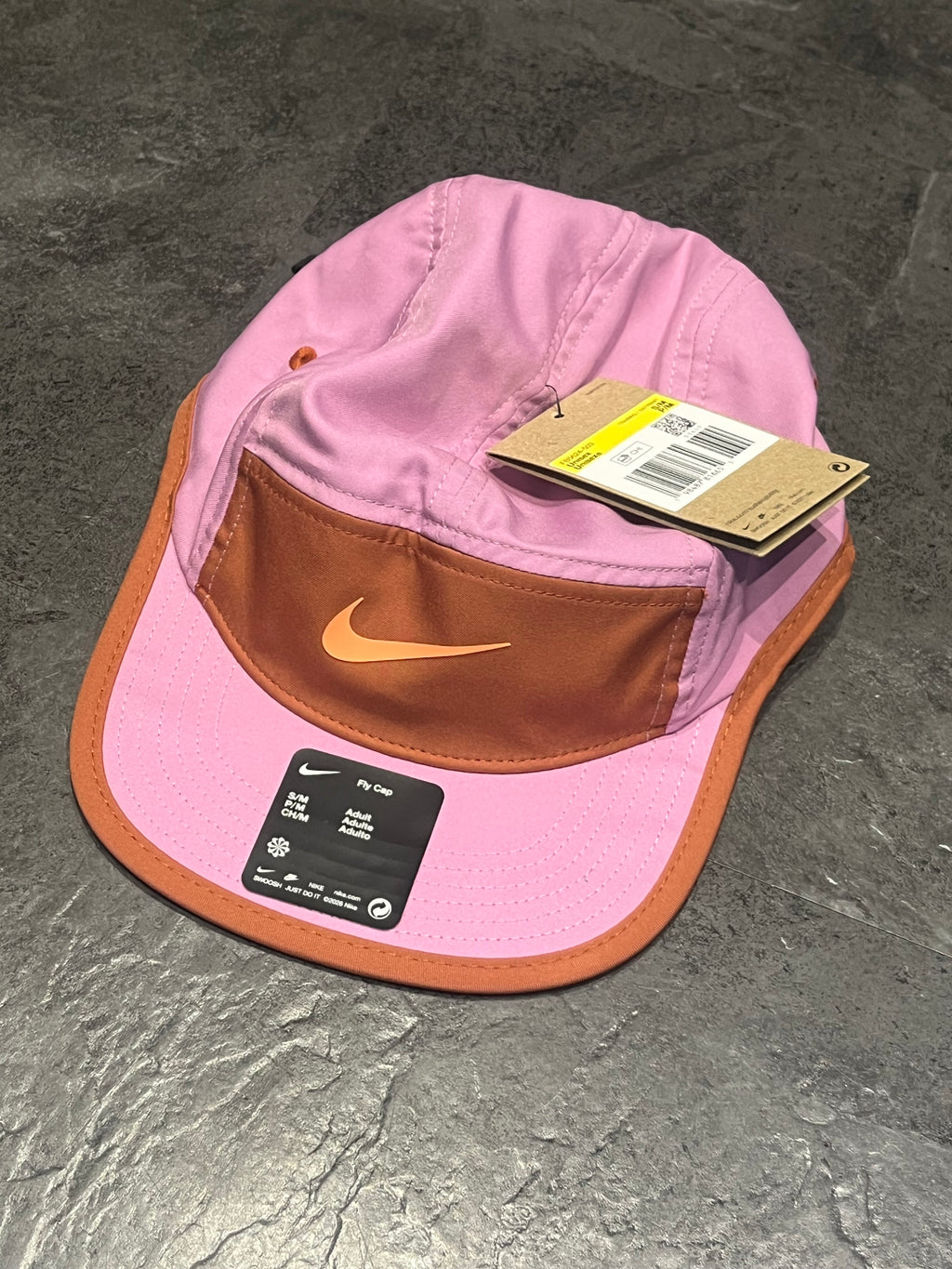 Light Magenta / Dusty Peach Nike Fly Unstructured Running Cap - Unisex