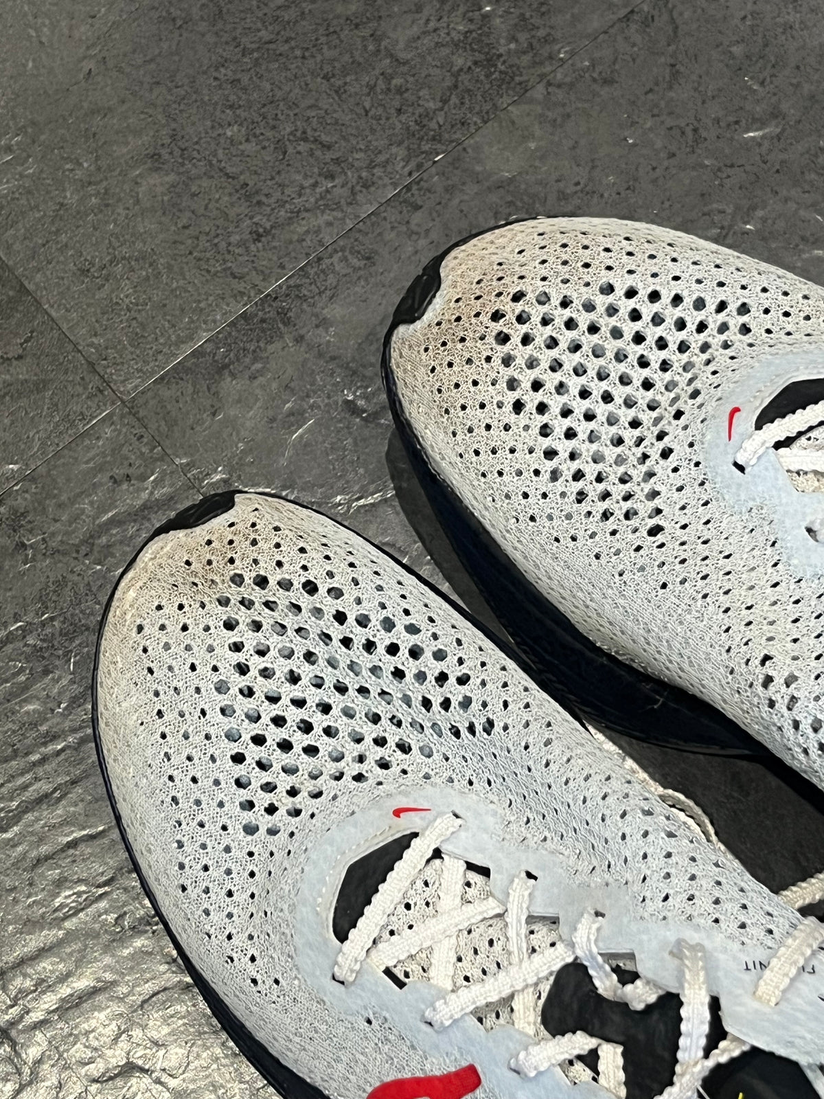 Nike Vaporfly 3 - Size 8.5