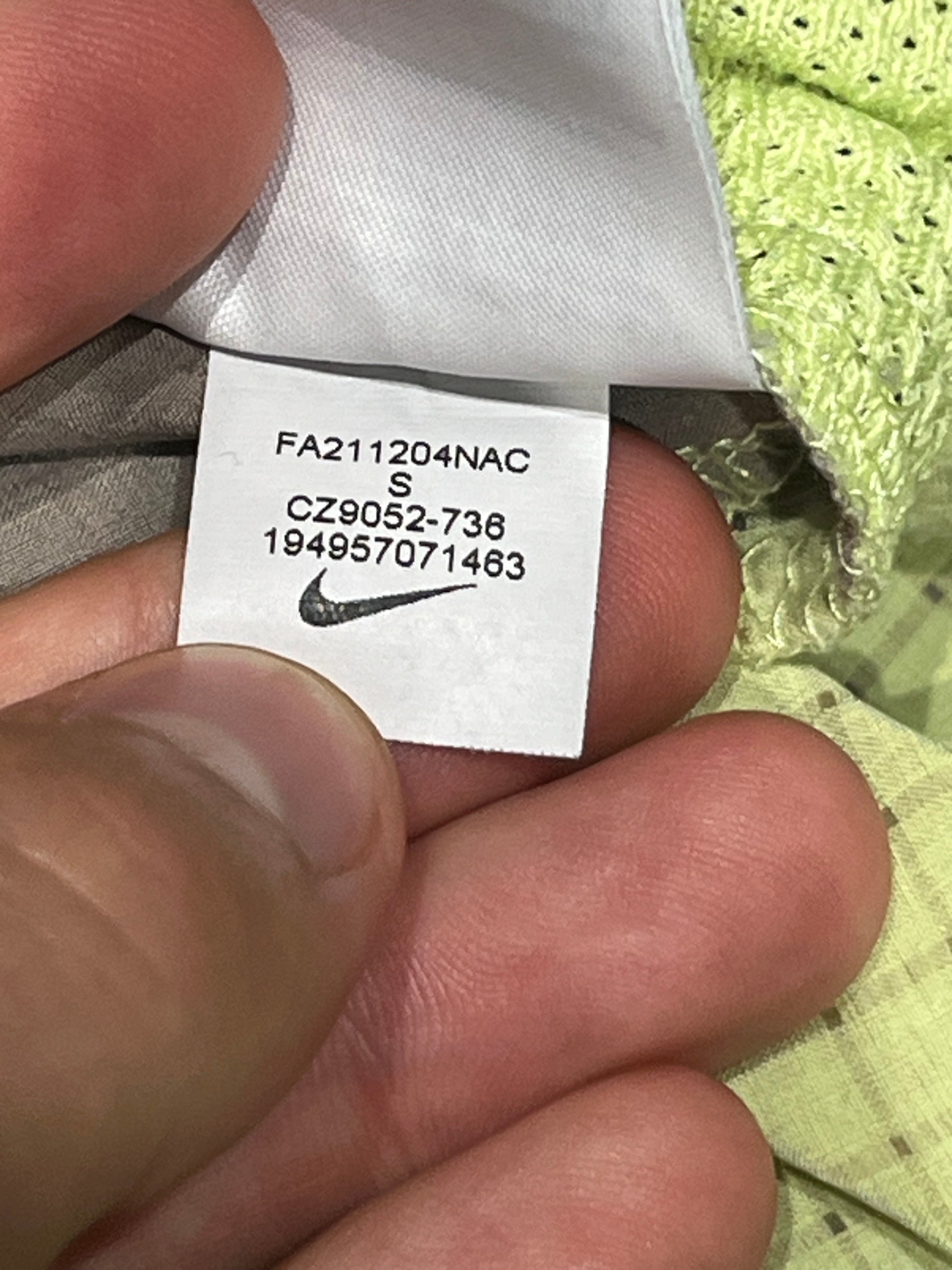 Lemon & Moon Fossil Nike Men’s Dri Fit Trail 5” Running Shorts