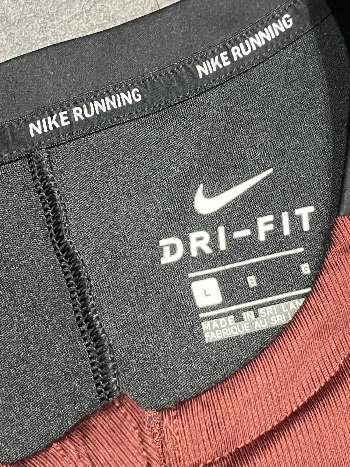 Burgundy/Black Nike Men’s Dri Fit Trail Element 1/2 Zip Top