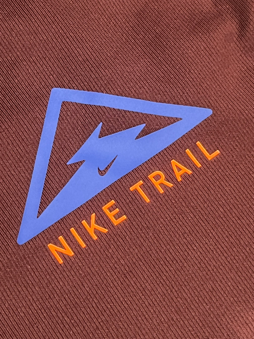 Burgundy/Black Nike Men’s Dri Fit Trail Element 1/2 Zip Top
