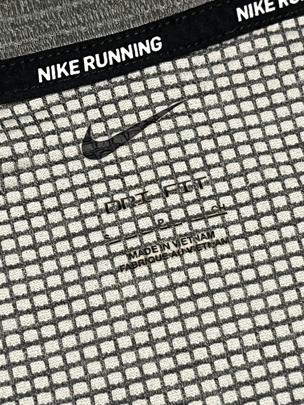 Grey Nike Men’s Dri Fit Pacer 1/4 Zip Top