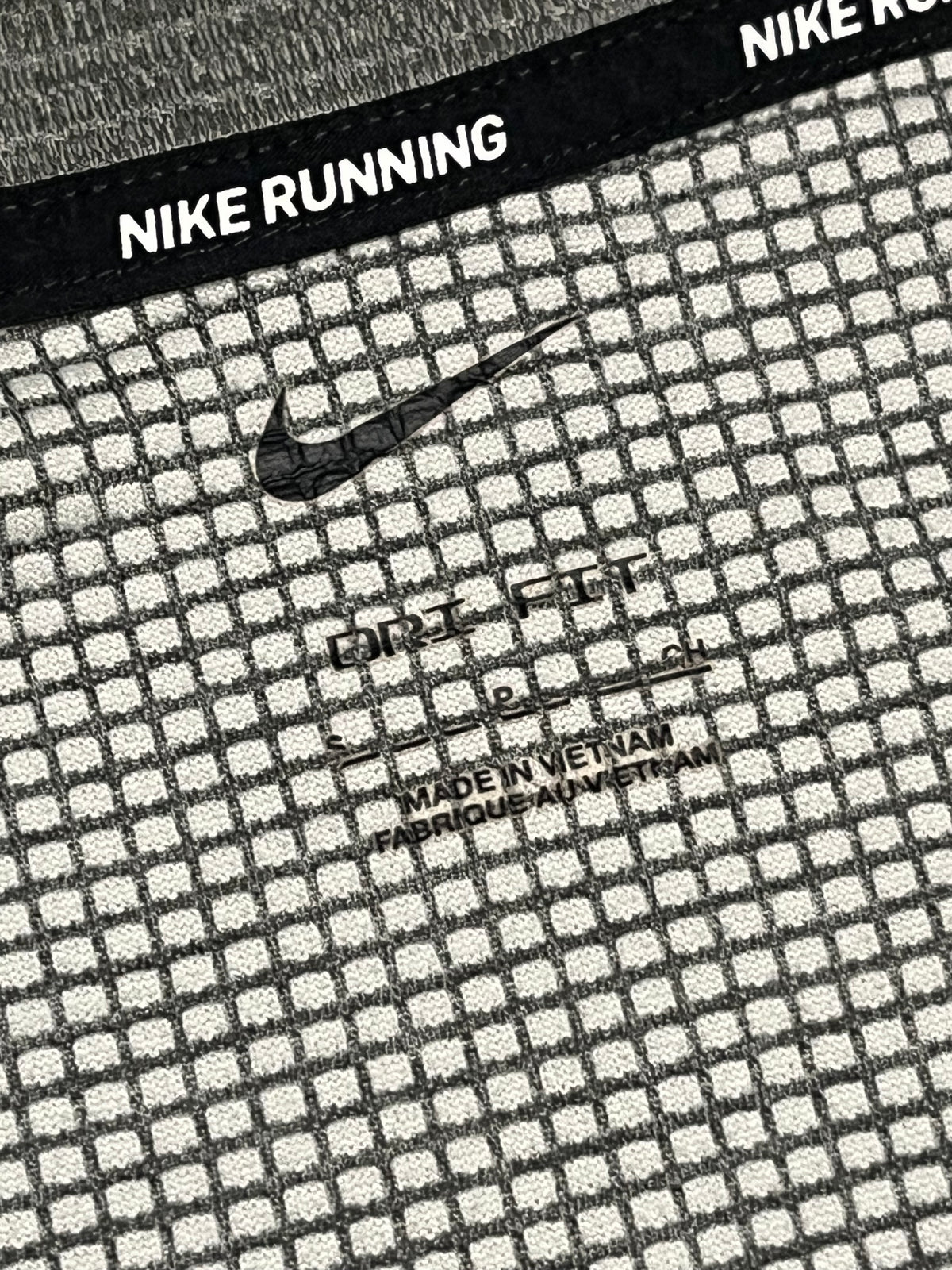 Grey Nike Men’s Dri Fit Pacer 1/4 Zip Top