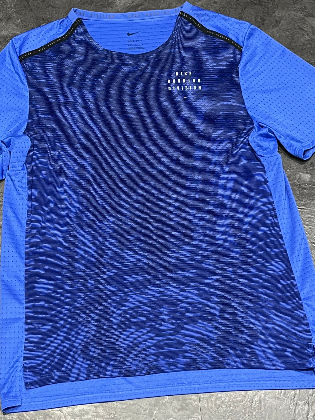 Blue Nike Men’s Dri Fit Rise 365 Running Division T Shirt