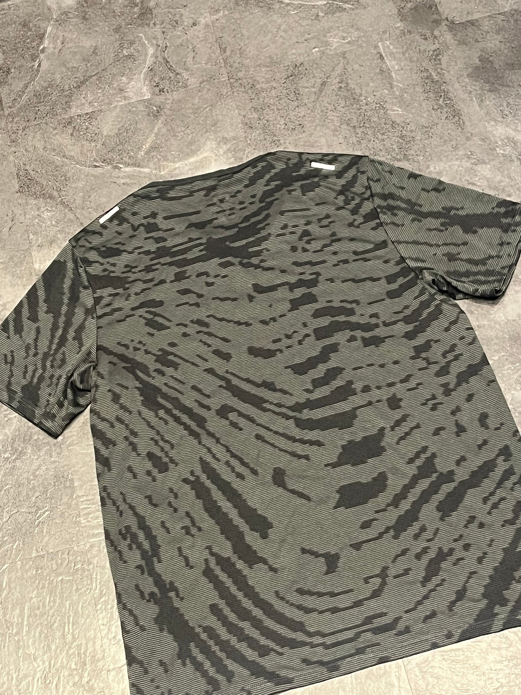 Black/Grey Camo Nike Men’s Dri Fit Rise 365 Running Division T Shirt