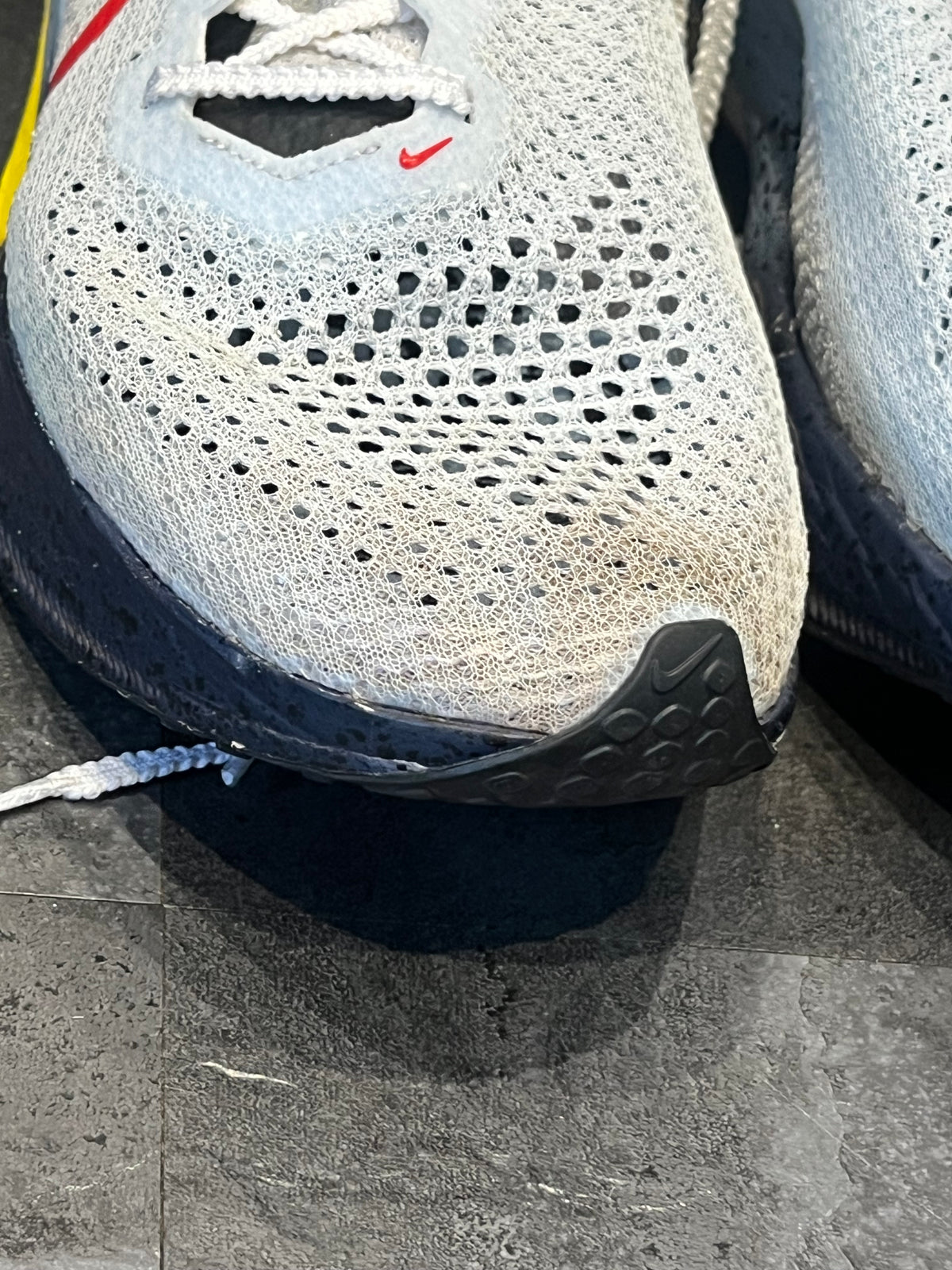 Nike Vaporfly 3 - Size 8.5