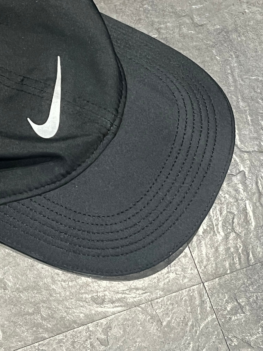 Black Nike Dri Fit Featherlight Running Cap
