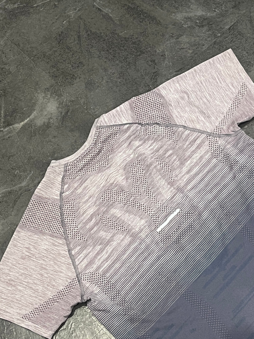 Lavender ASICS Men’s Actibreeze Seamless Running T Shirt
