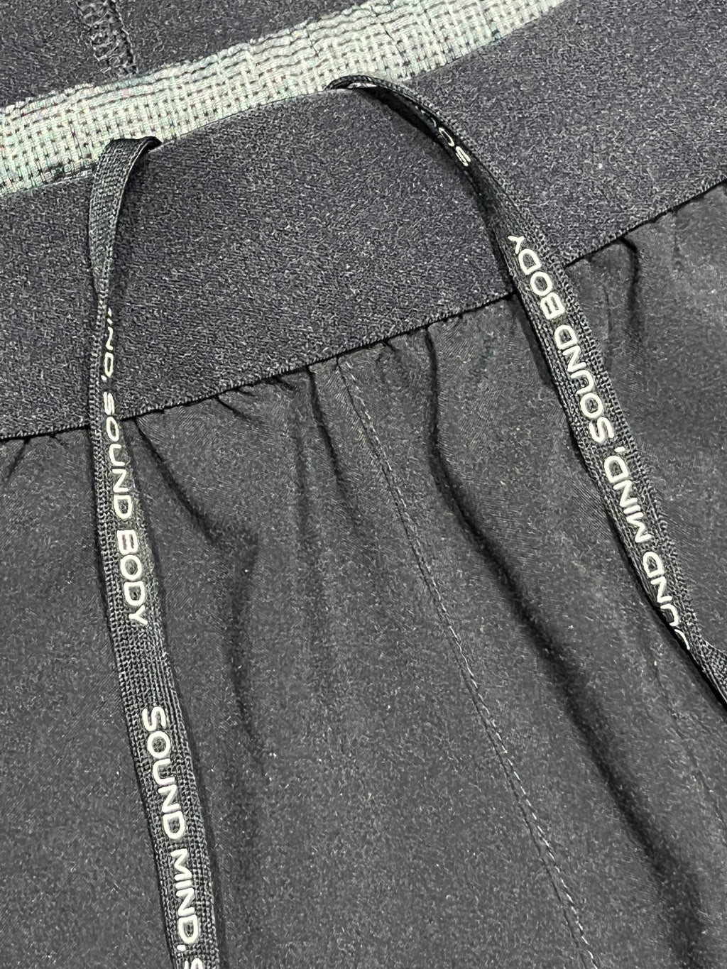 Black/Grey Asics Men’s Actibreeze 5” Brief Lined Road Running Shorts