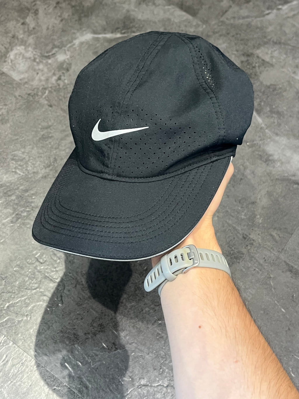 Black Nike Dri Fit Featherlight Running Cap - Unisex