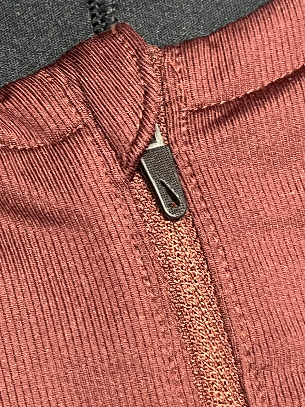 Burgundy/Black Nike Men’s Dri Fit Trail Element 1/2 Zip Top