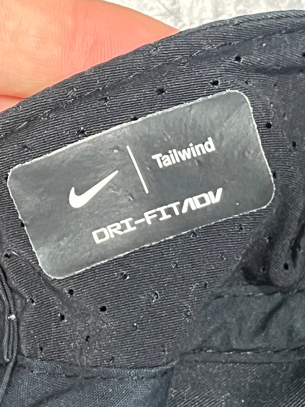Black Nike Dri Fit ADV Tailwind Running Cap - Unisex