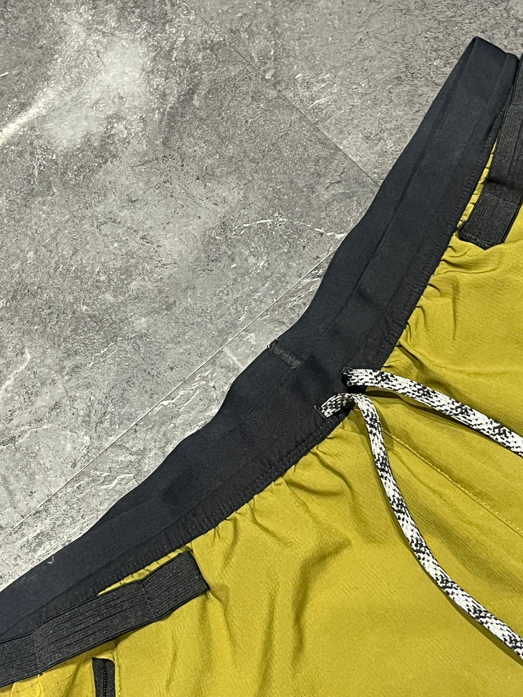 Olive Flak & Gridiron Nike Men’s Dri Fit Trail 5” Brief Lined Running Shorts