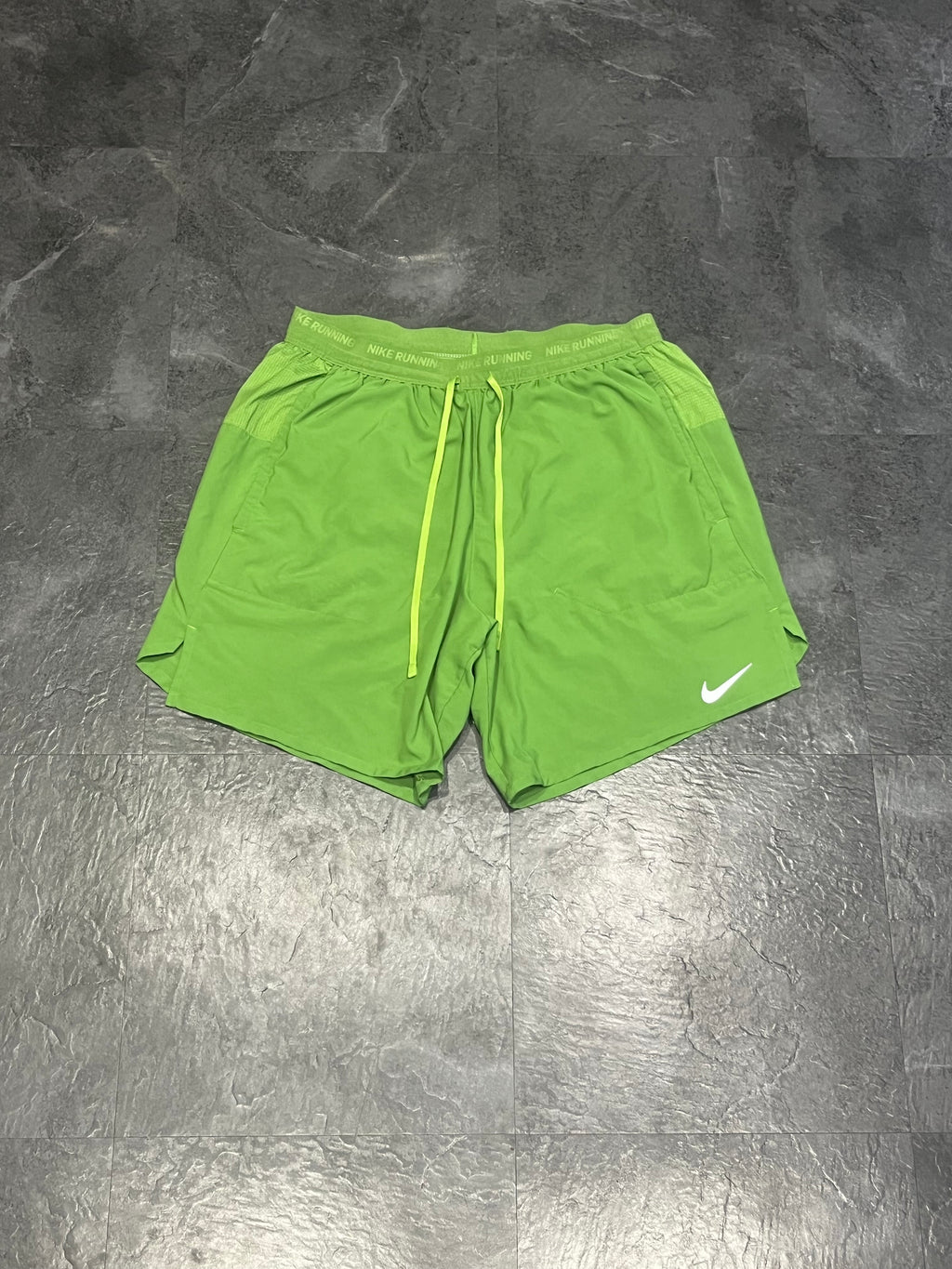 Green Nike Men’s Dri Fit Flex Stride 7” Brief Lined Running Shorts