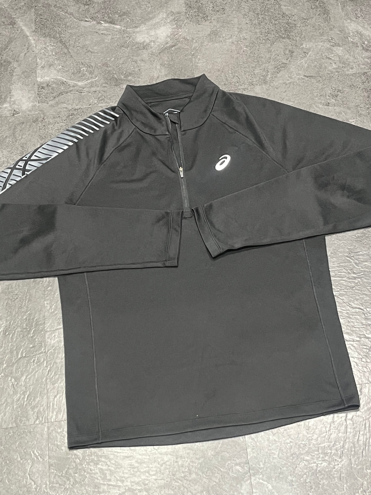 Black/Grey Asics Men’s Icon 1/4 Zip Running Top
