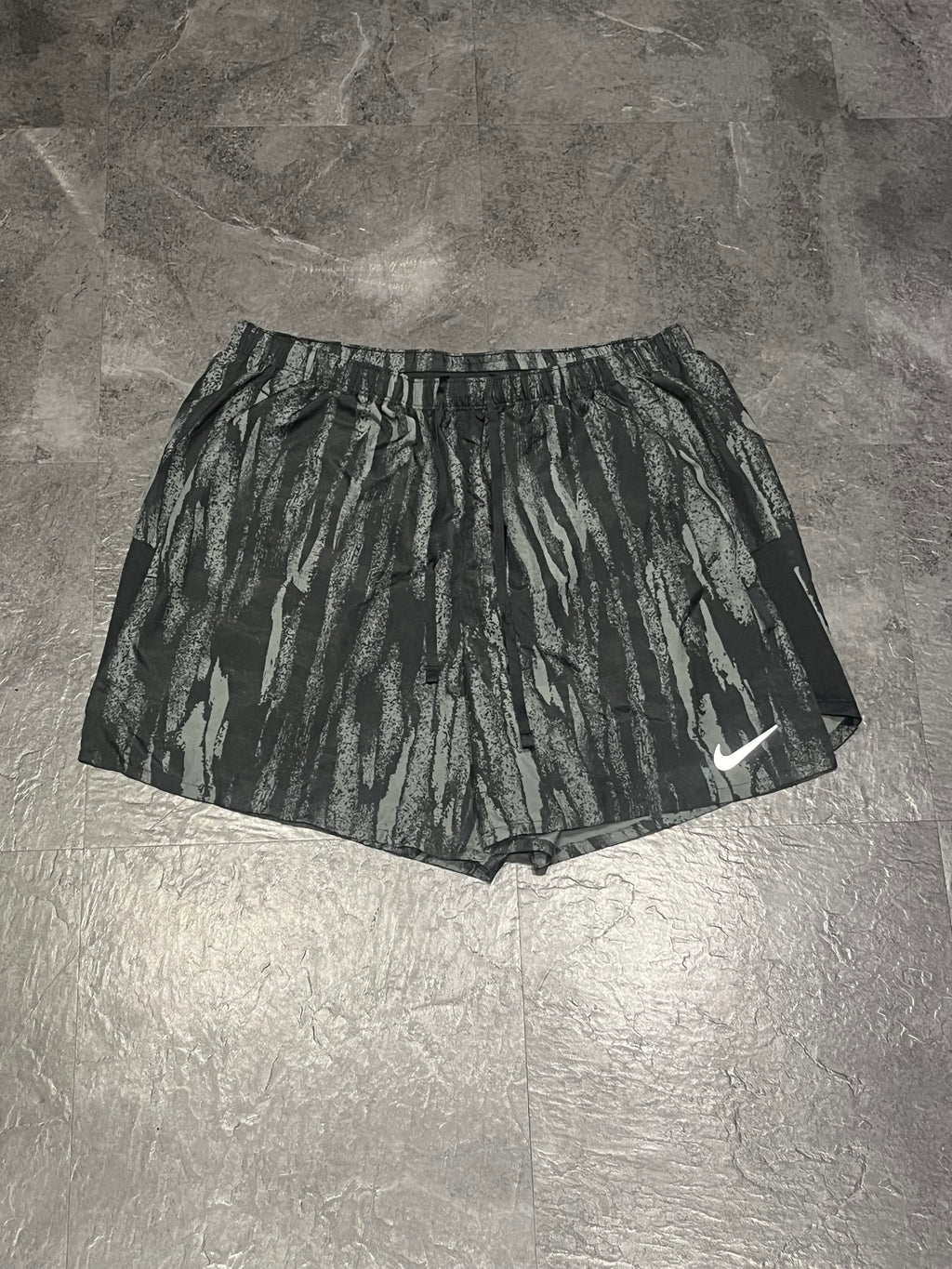 Black & Grey Nike Men’s Dri Fit Wild Run Challenger 7” Shorts