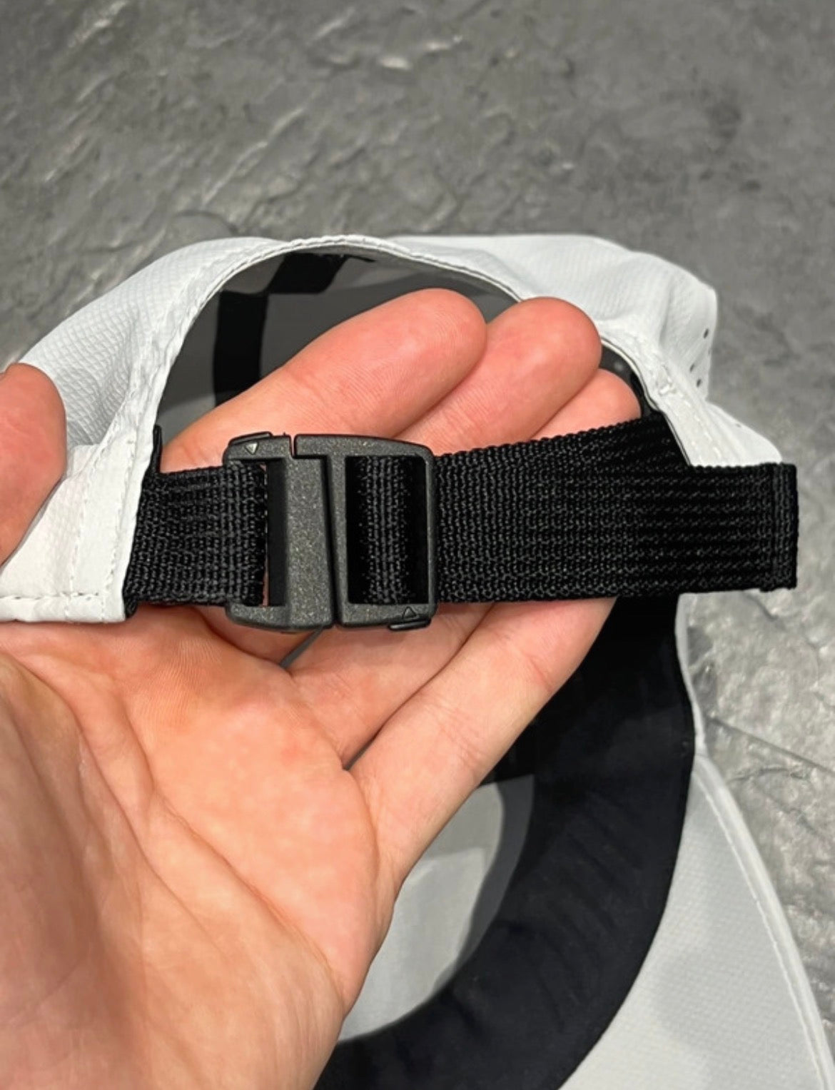 Light Grey On Running Lightweight Running Cap