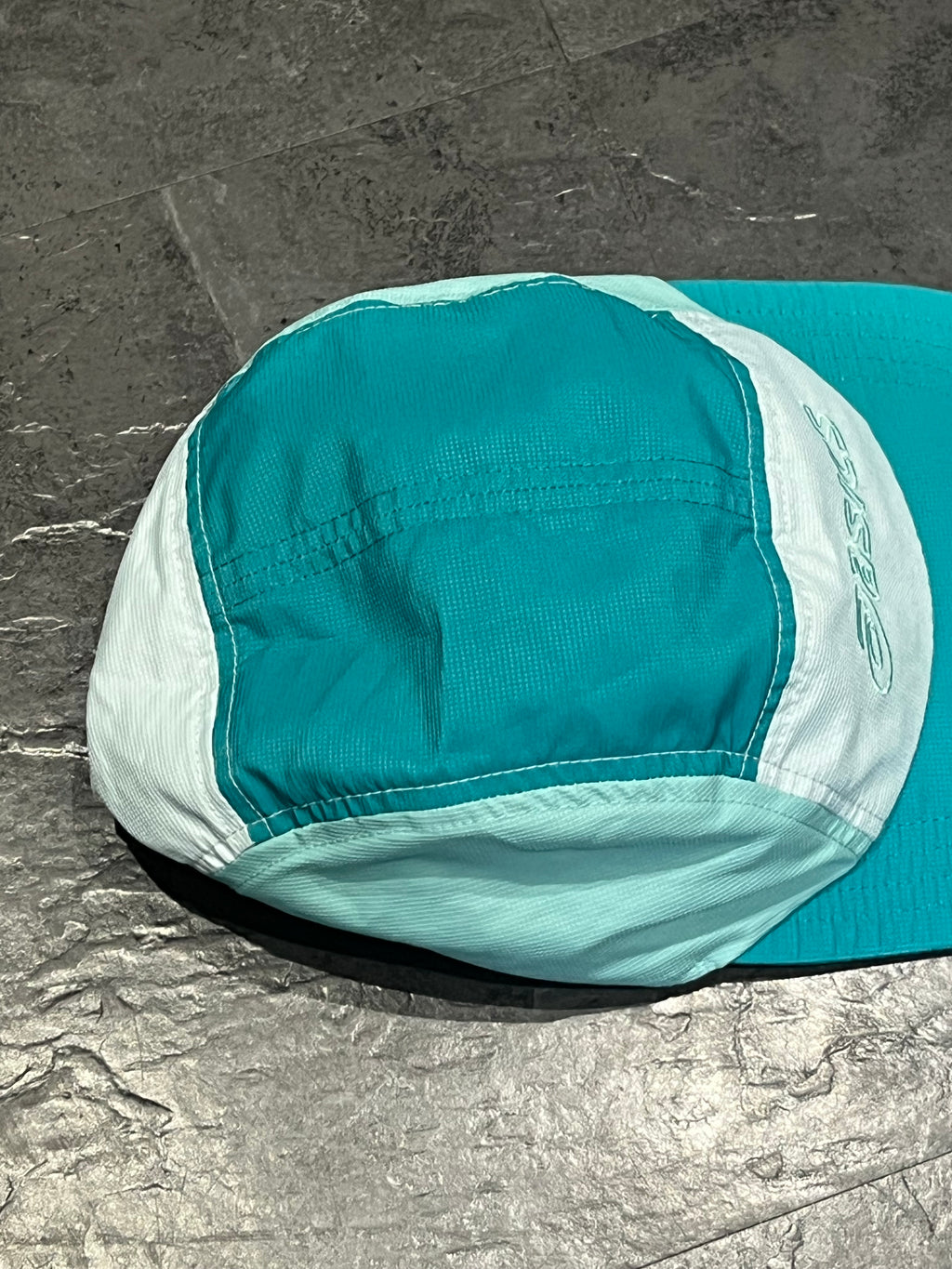 Energy Aqua & White Asics 5 Panel Running Cap - Unisex