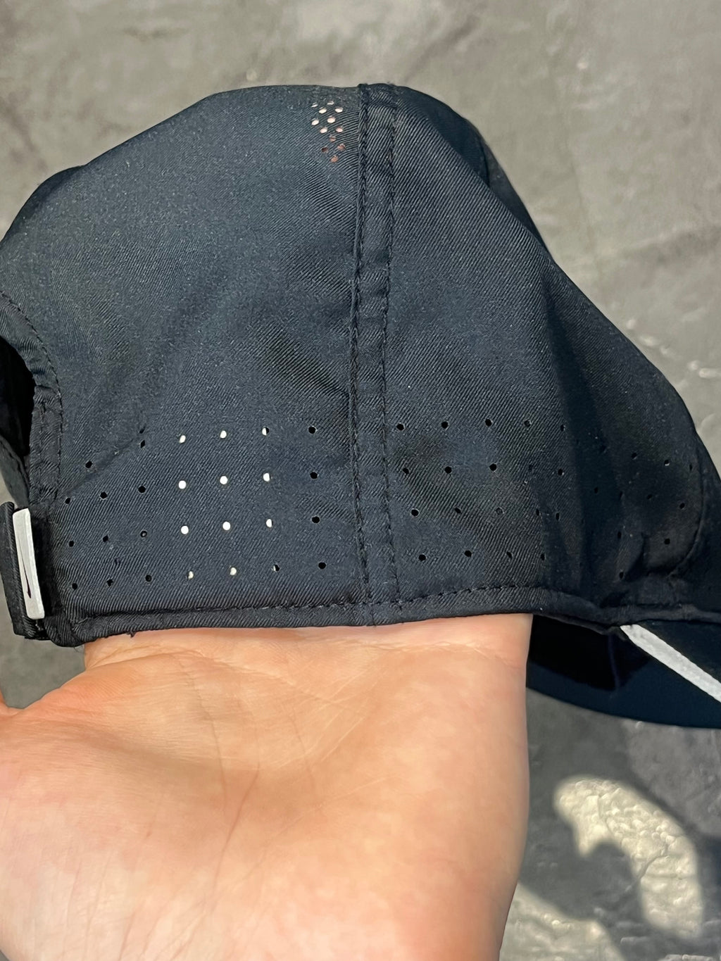 Black Nike Dri Fit Featherlight Running Cap - Unisex