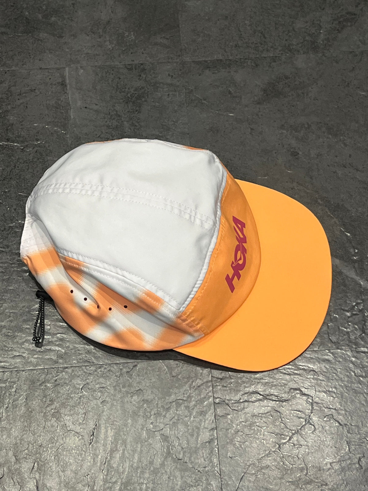 HOKA Unisex Vibrant 5 Panel Running Cap