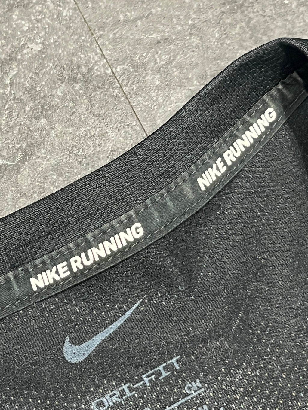 Black Nike Men’s Dri Fit Miler Long Sleeve Running Top