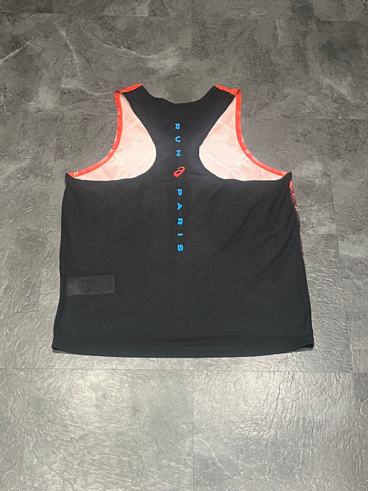 Cityscape Gradient Asics Men’s Paris Marathon Racing Singlet