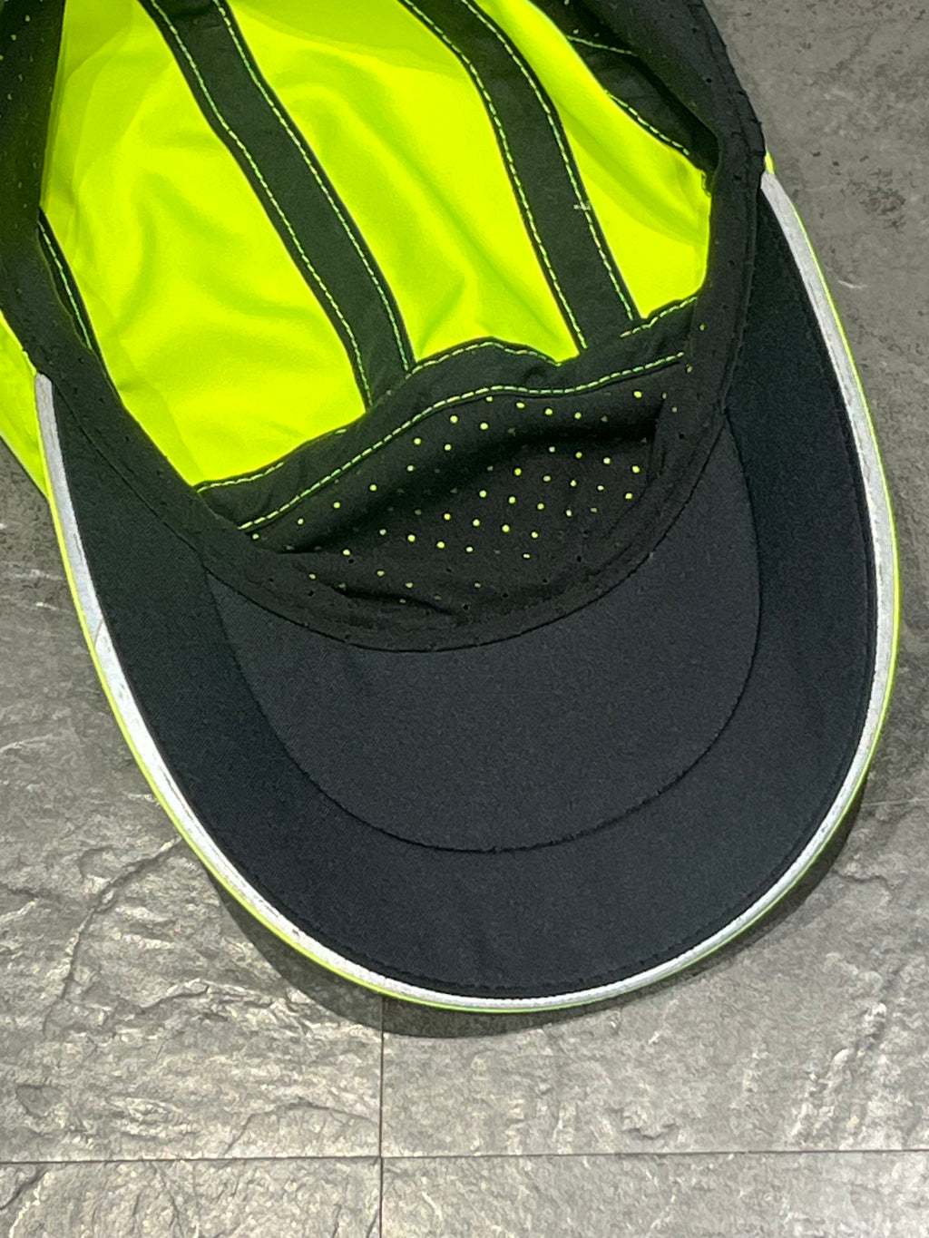 Neon Nike Men’s Dri Fit ADV Fly Tailwind Running Cap