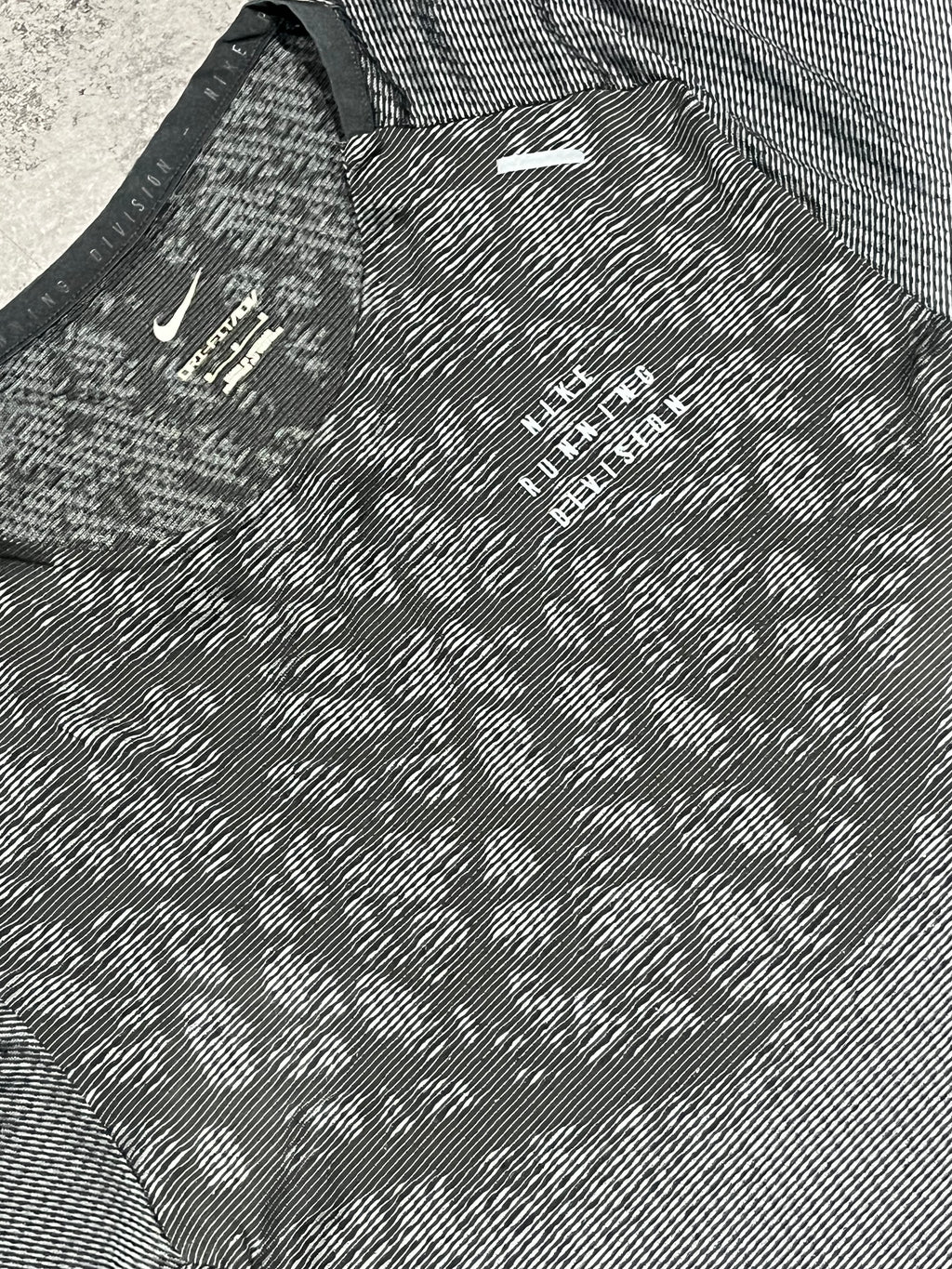 Dark Grey/Black Nike Men’s Dri Fit ADV Running Division T Shirt