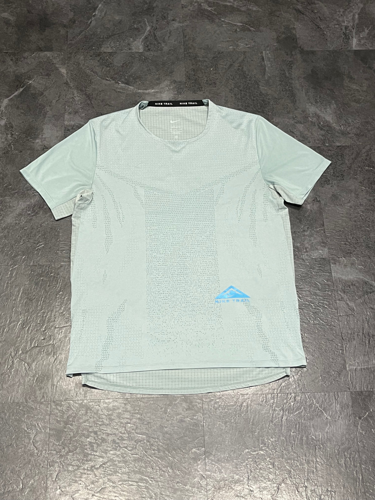 Dusty Sage Nike Men’s Dri Fit Rise 365 Trail Running T Shirt