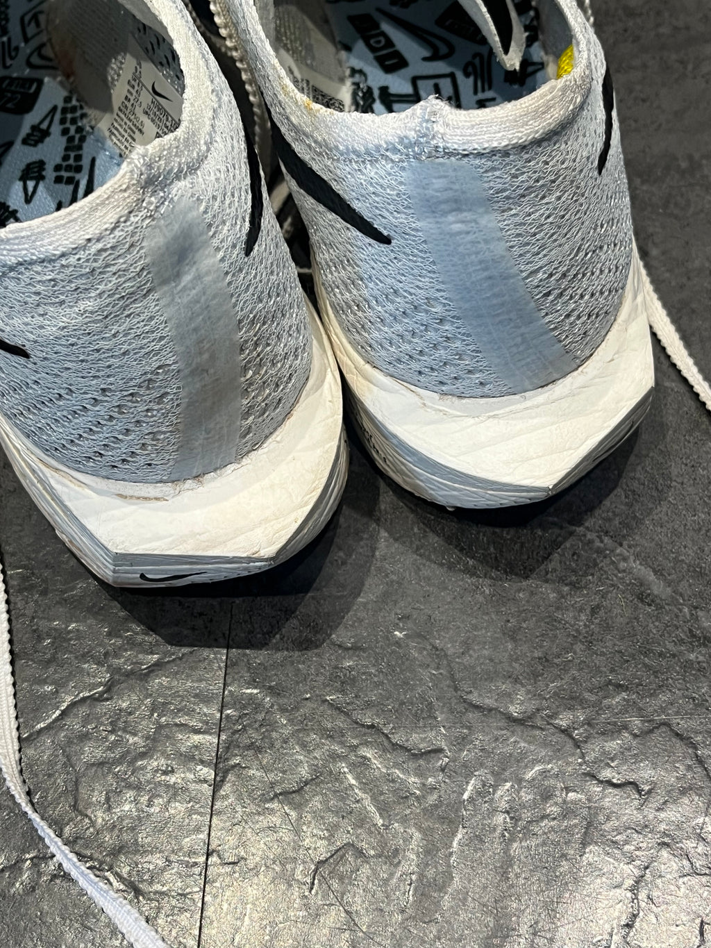 Nike Vaporfly 3 - Size 8.5