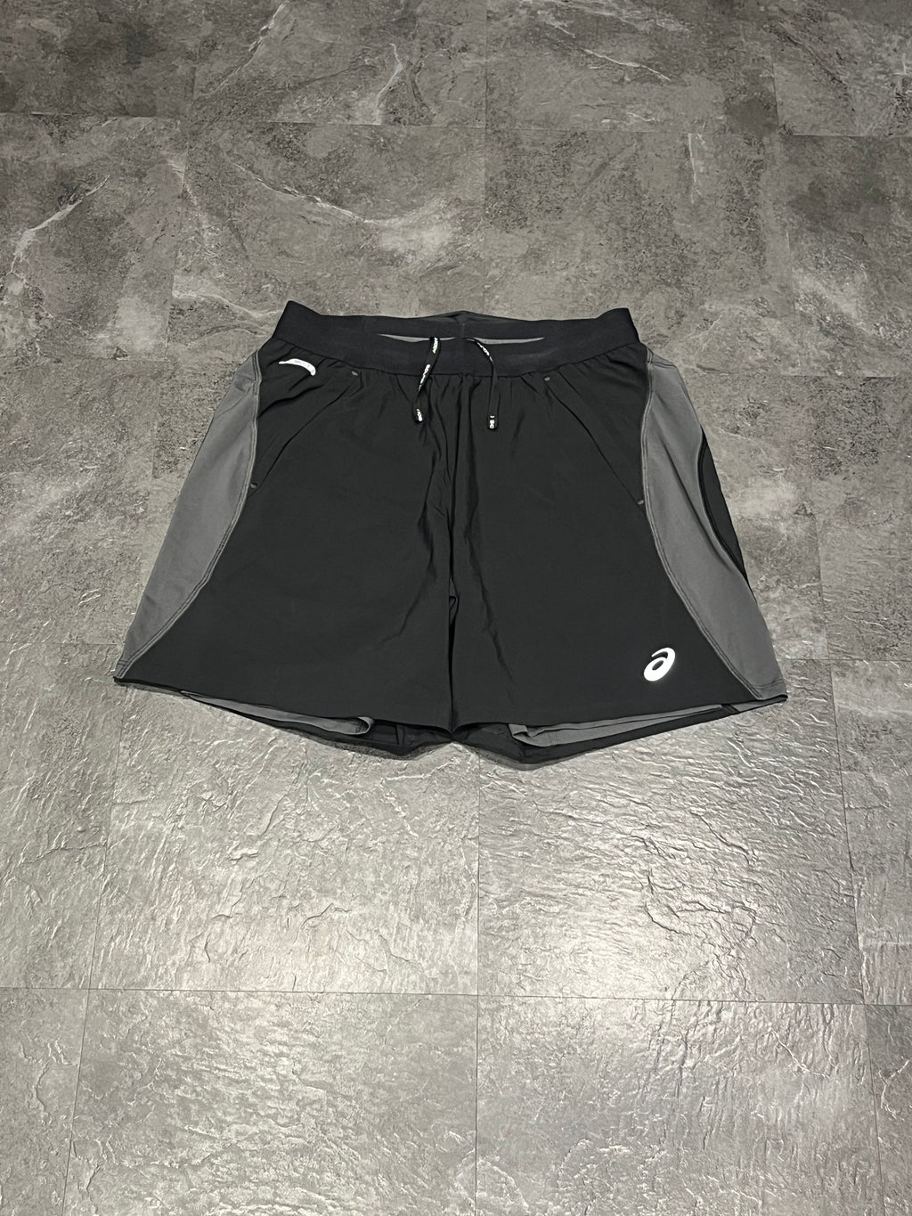 Black & Grey Asics Men’s  Actibreeze Road 5” 2IN1 Running Shorts