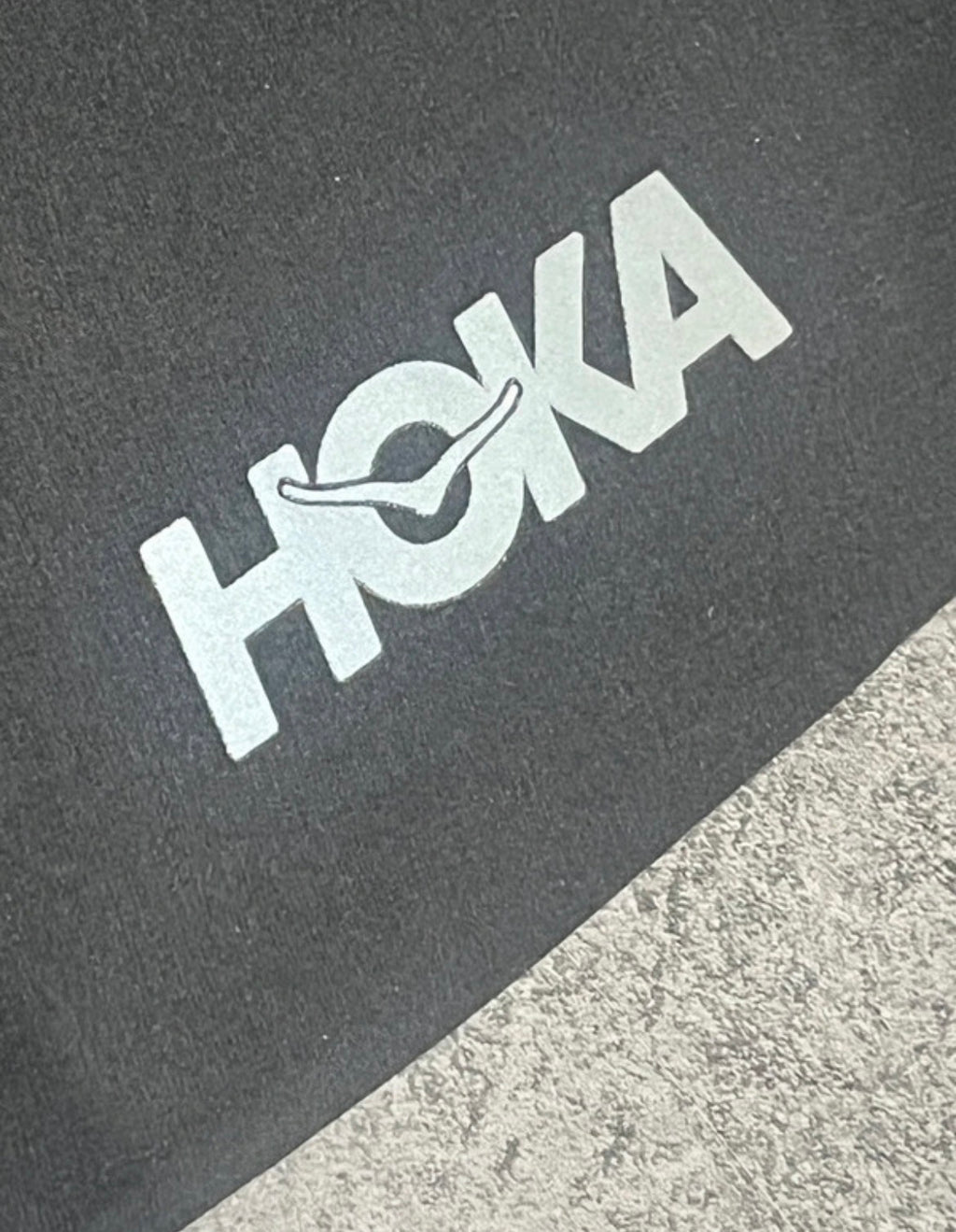 Black Hoka Men’s Glide 7” Racing Shorts