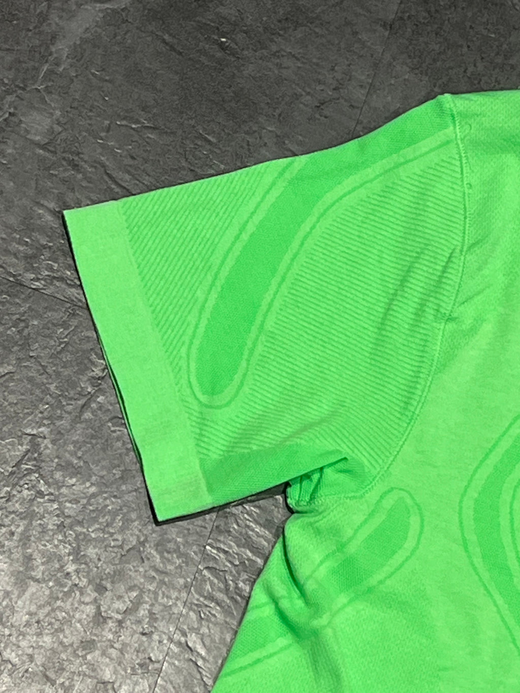 Green Asics Men’s Seamless Actibreeze SS Running T Shirt