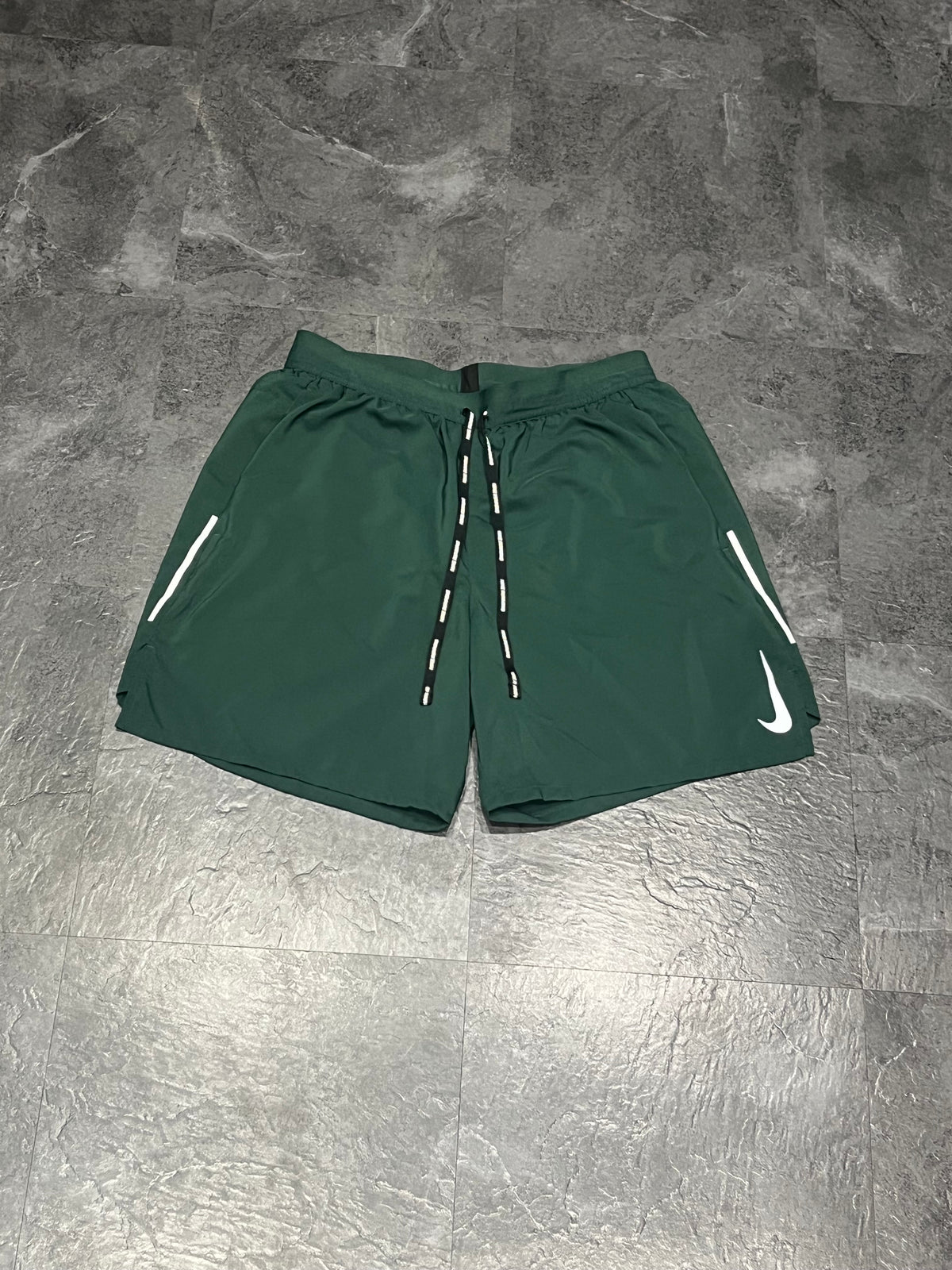 Green Nike Men’s Dri Fit Flex Stride 7” Brief Lined Running Shorts