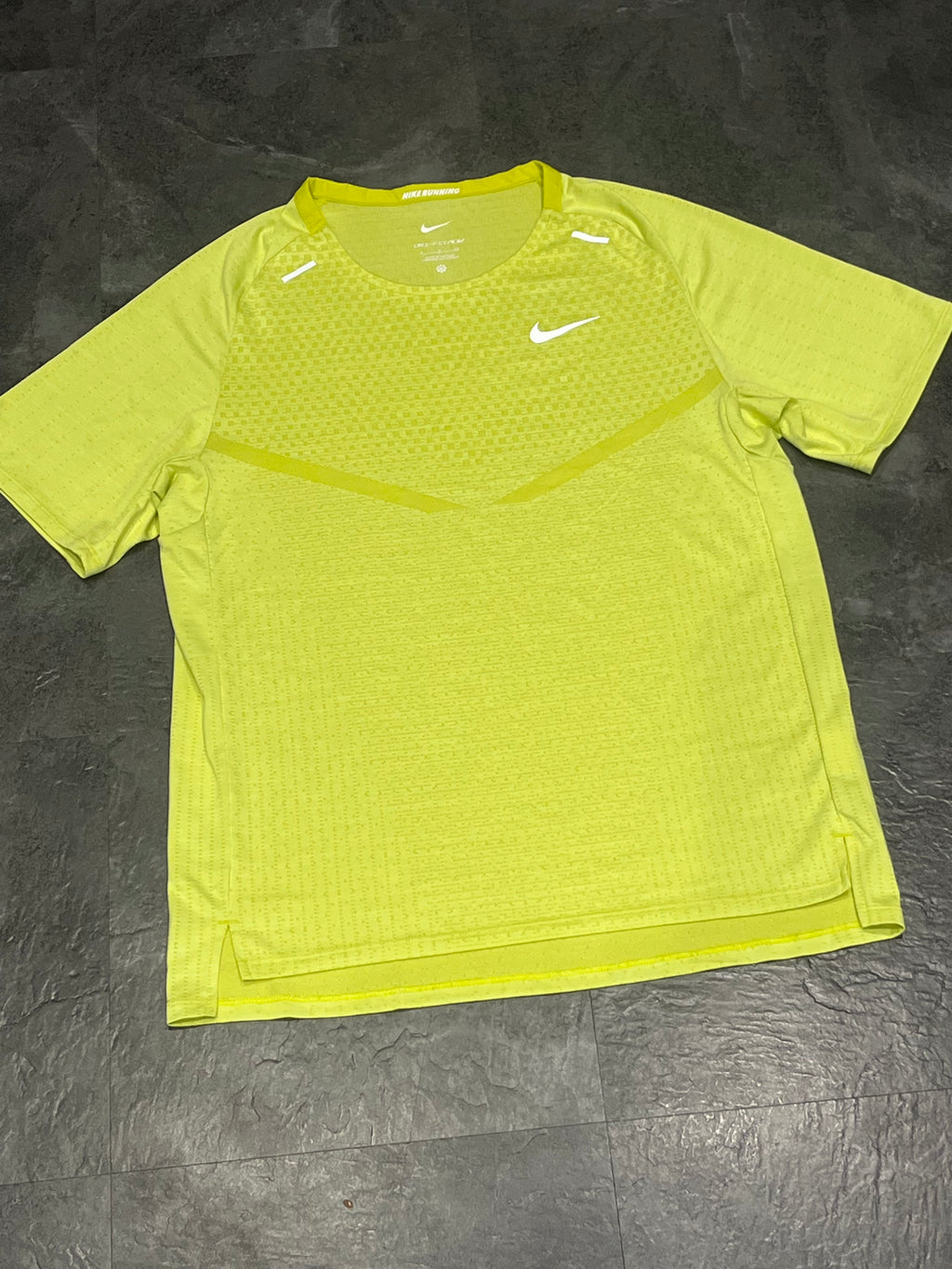 Lemon Nike Men’s Dri Fit ADV Running T Shirt