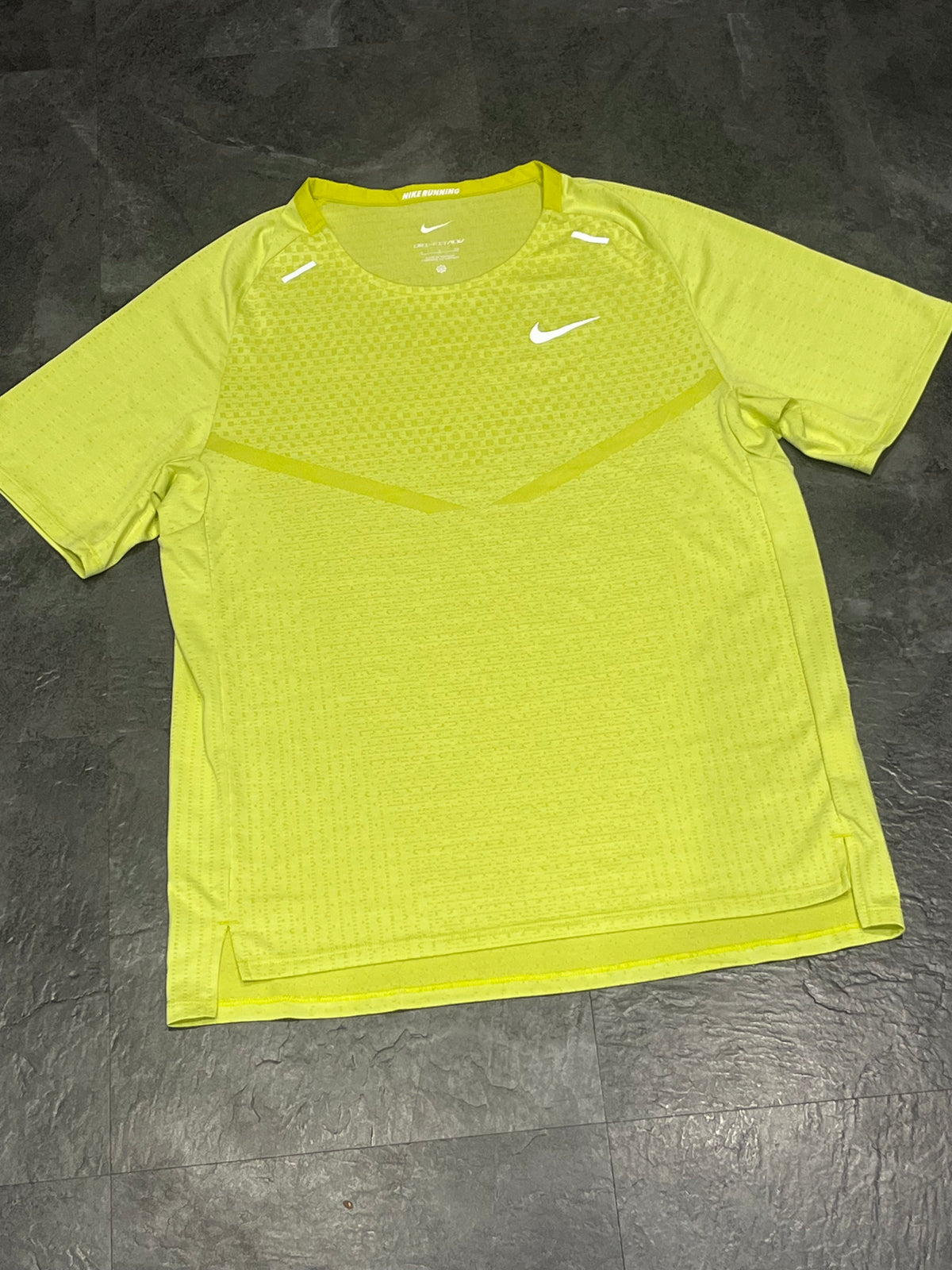 Lemon Nike Men’s Dri Fit ADV Running T Shirt