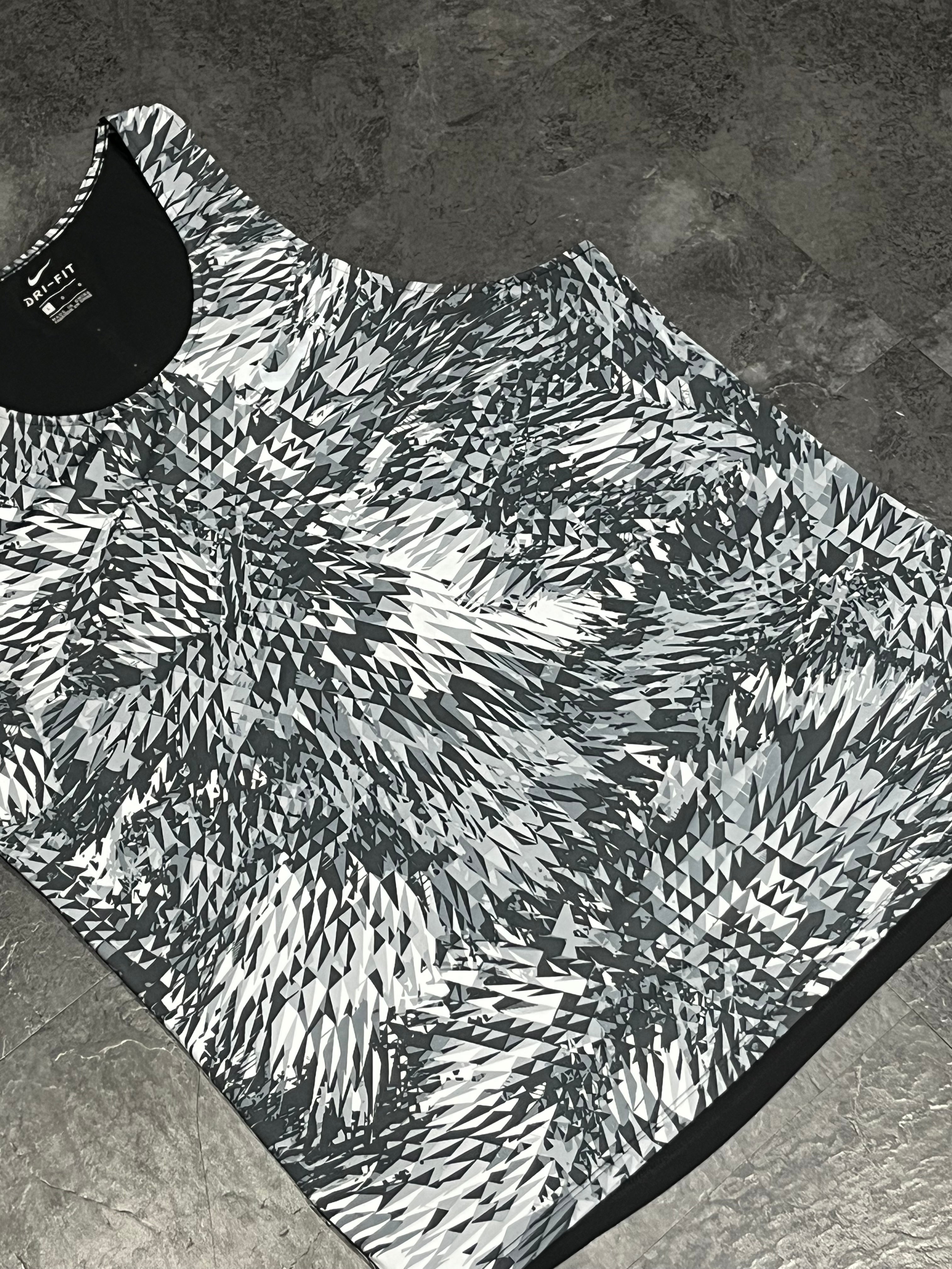 Grey/White Geometric Nike Men’s Dri Fit Racerback Running Singlet