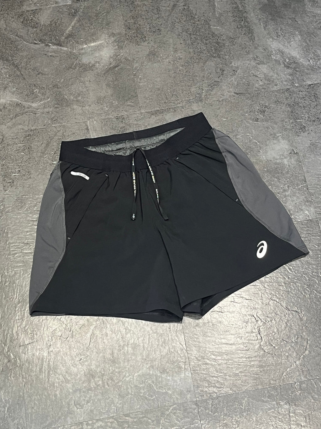 Black/Grey Asics Men’s Actibreeze Road 5” Brief Lined Running Shorts