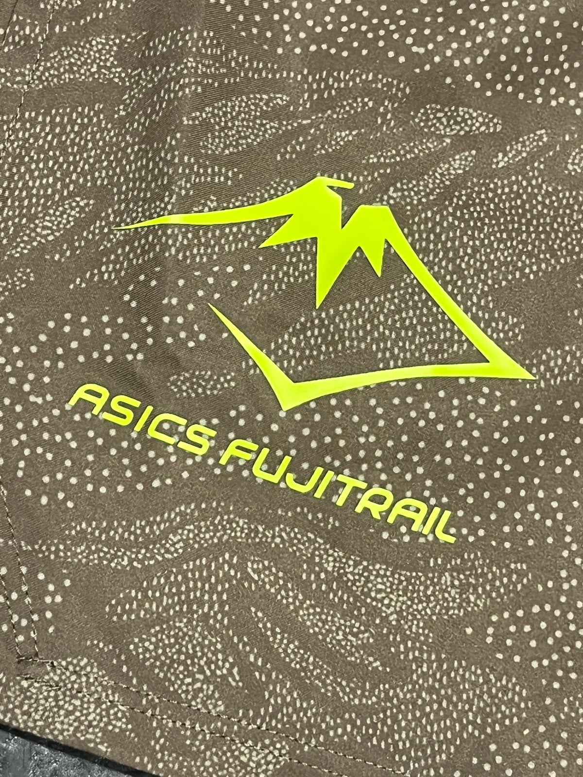 Beige ASICS Men’s Fujitrail 5” Brief Lined Running Shorts