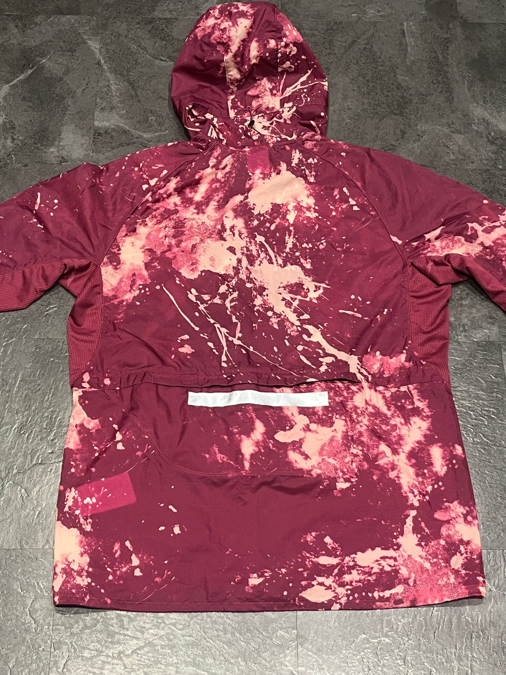 Paint Splatter Nike Men’s Dri Fit Running Division Lightweight Jacket