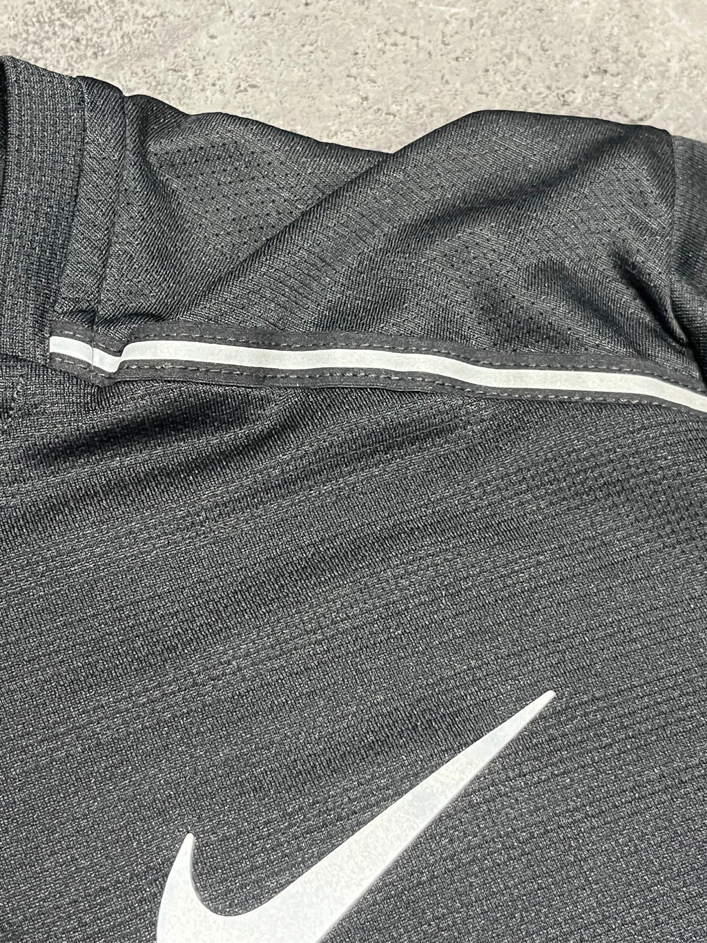 Black Nike Men’s Dri Fit Miler Long Sleeve Running Top