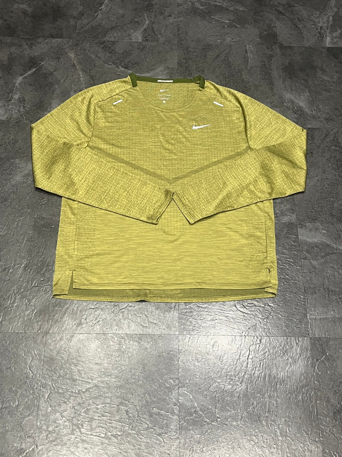 Green Nike Men’s Dri Fit ADV Long Sleeve Running Top